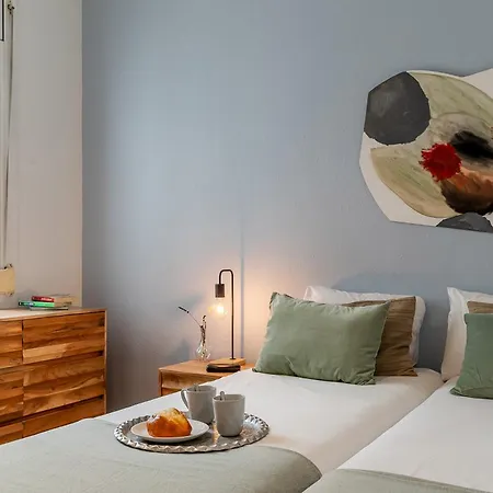 Canela Homes Fira * Barcelona