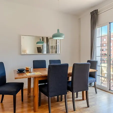 Canela Homes Fira * Barcelona