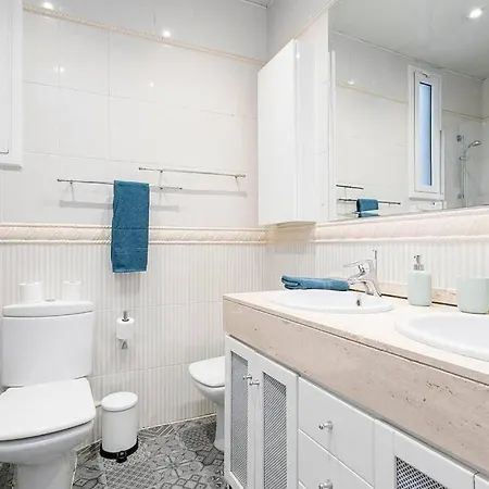 Canela Homes Fira Apartment Barcelona